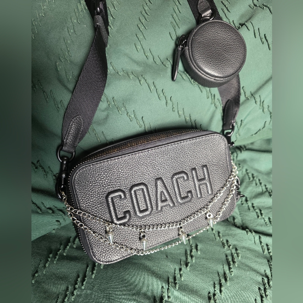 Coach Charter Slim Crossbody Medium